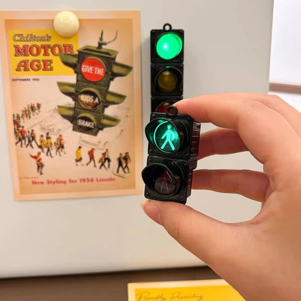 New Traffic Light Magnetic