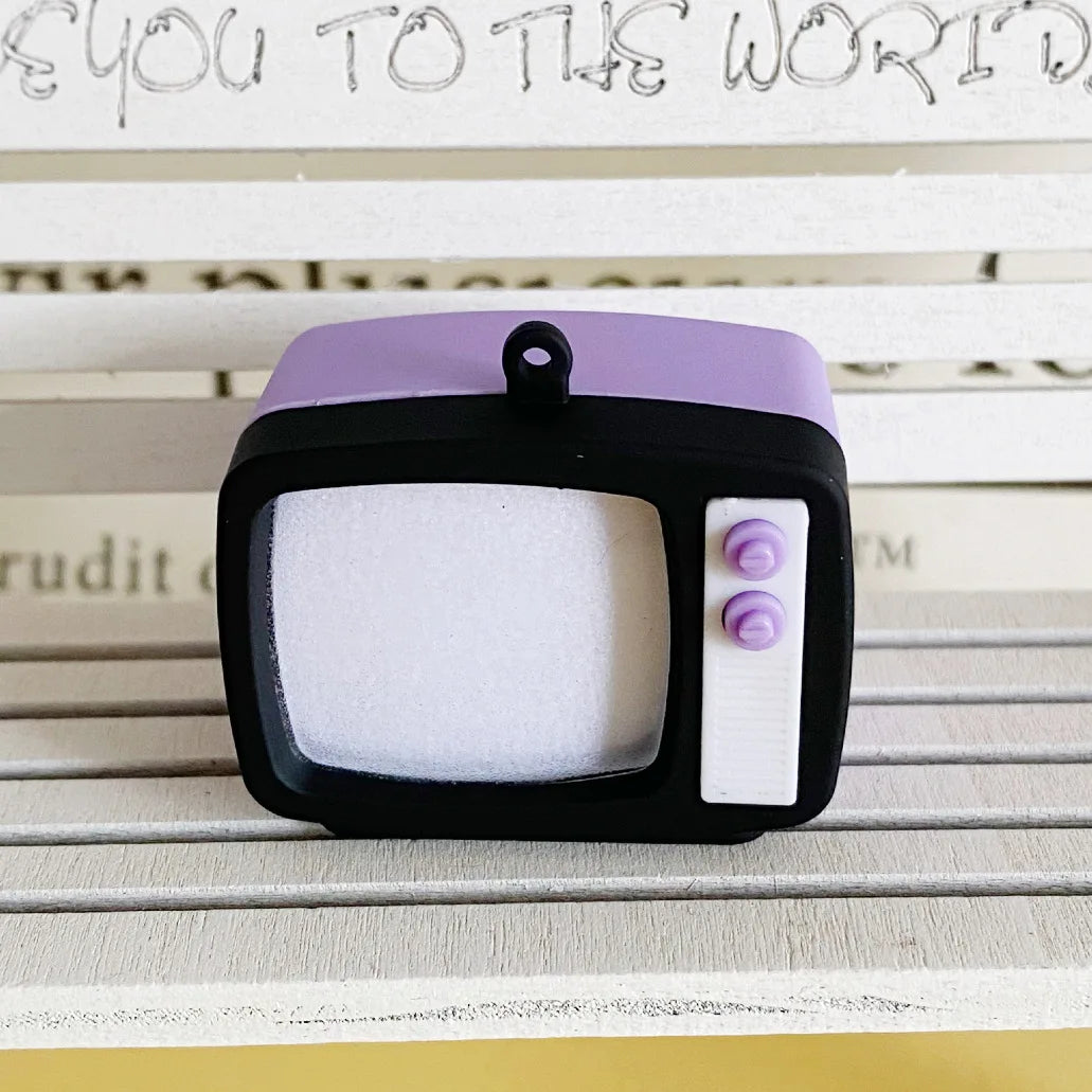 TV-Shaped LED